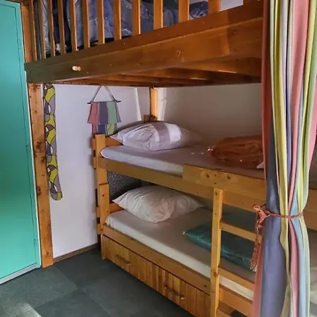 Confortable Pour 4 Personnes Lägenhet *